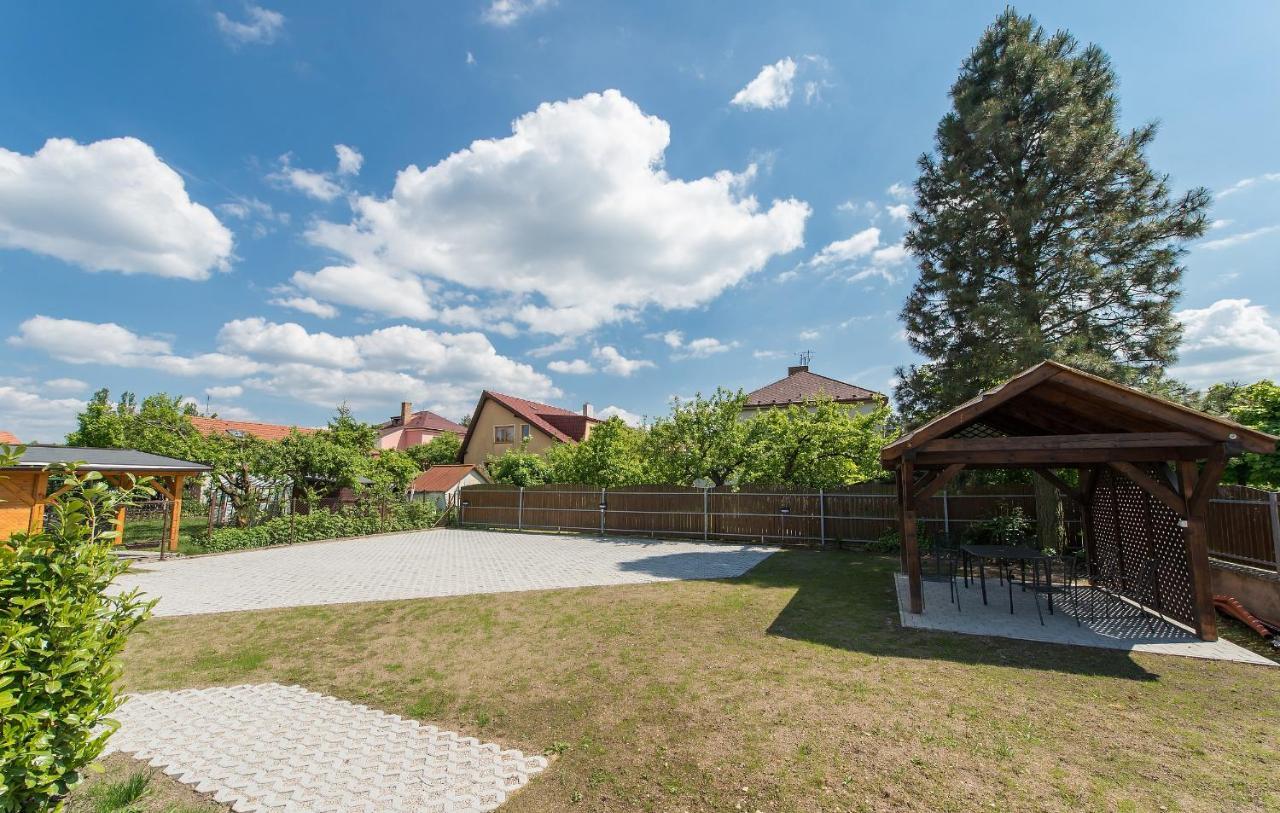 Penzion Leknin Třeboň Exteriör bild